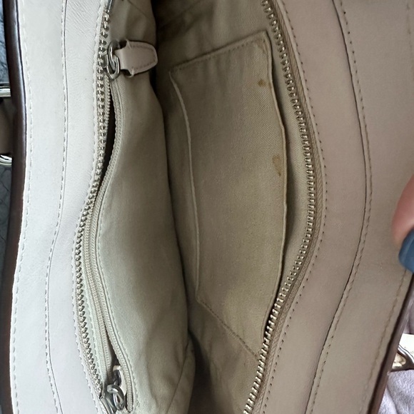 Coach Crossbody Bag - Picture 6 of 9